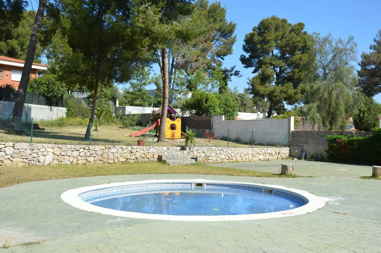 Pool, Beach, Golf & Hard Rock In Salou Spain