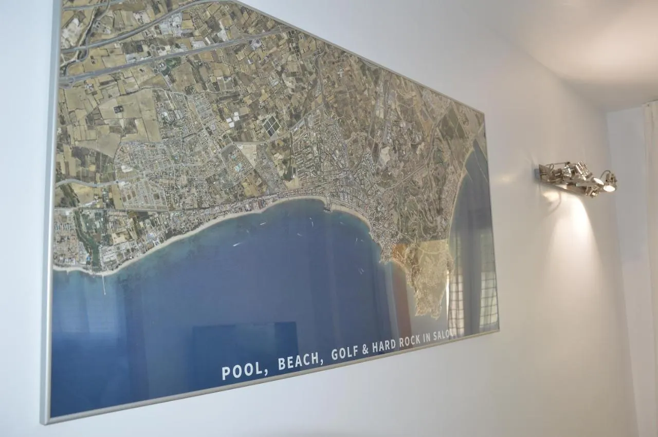 Pool, Beach, Golf & Hard Rock In Salou Apartment